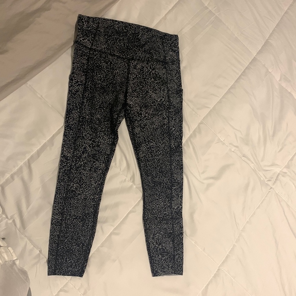 Fast and free HR 25” tight